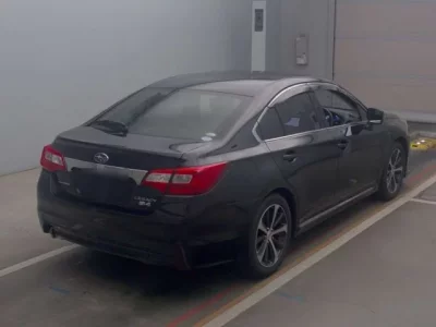 Subaru LEGACY B4
