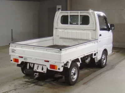 Nissan CLIPPER TRUCK