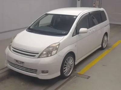 Toyota ISIS