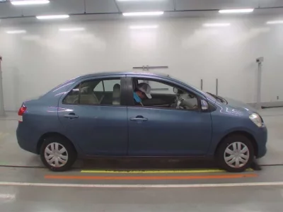 Toyota BELTA