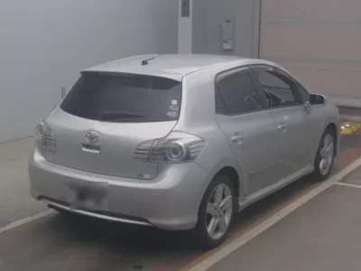 Toyota BLADE