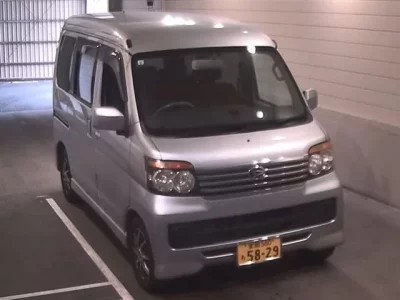 Daihatsu Atrai Wagon