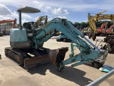 KOBELCO SK30SR