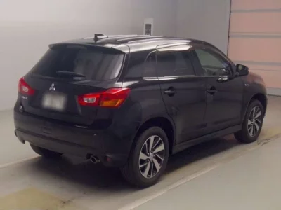 Mitsubishi RVR