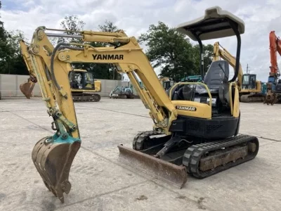 YANMAR VIO20-3