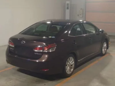 Lexus HS
