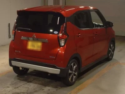 Mitsubishi EK X