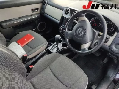 Mazda VERISA