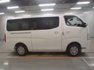 Nissan CARAVAN VAN