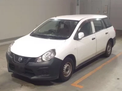 Nissan AD