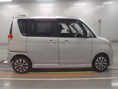Mitsubishi DELICA D2