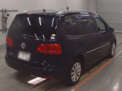 Volkswagen GOLF TOURAN