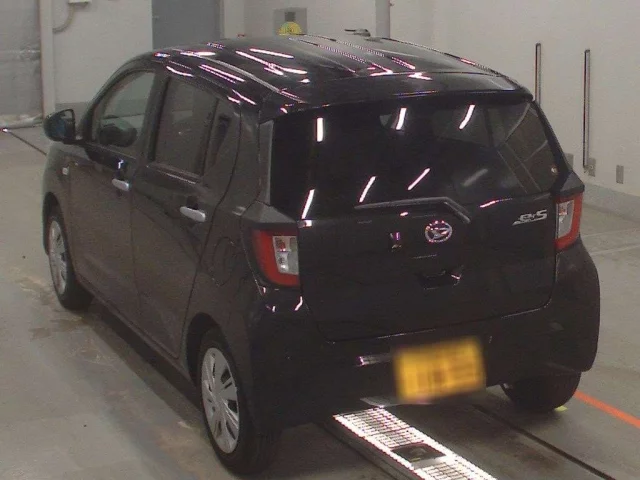 Daihatsu MIRA E S