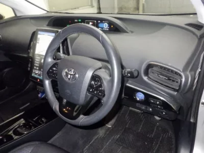 Toyota PRIUS PHV