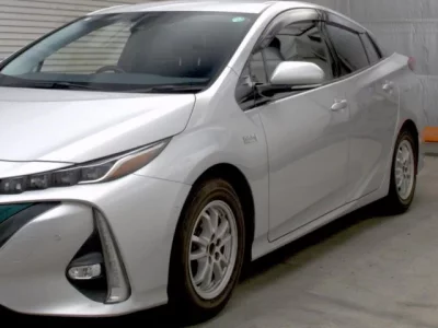 Toyota PRIUS PHV