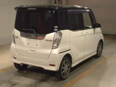 Mitsubishi EK SPACE