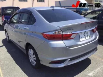 Honda GRACE