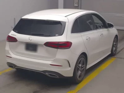 Mercedes-Benz B CLASS