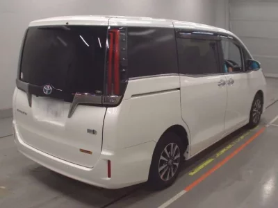 Toyota ESQUIRE
