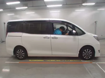 Toyota ESQUIRE