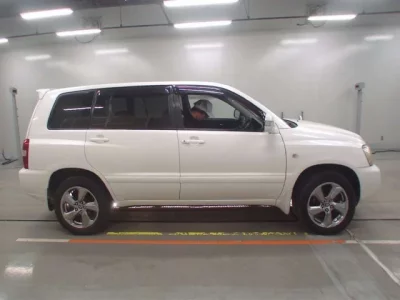 Toyota KLUGER