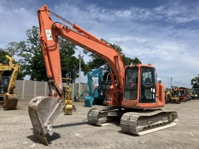 KOMATSU PC138US-2