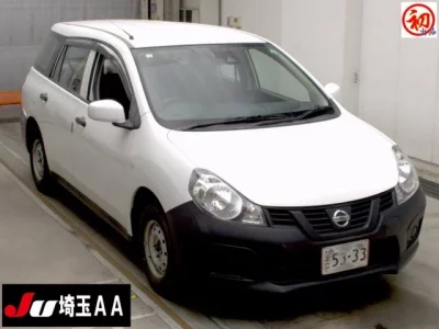 Nissan AD