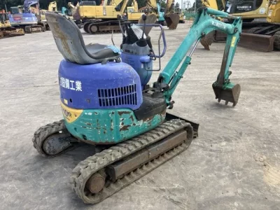 KOMATSU PC10MR-1