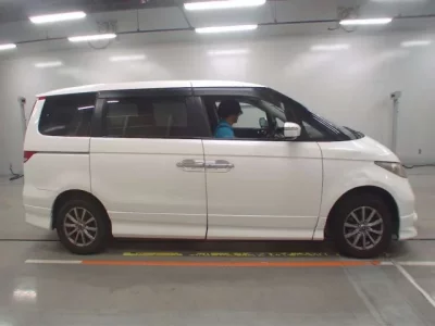 Honda ELYSION