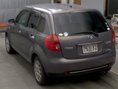 Mazda VERISA