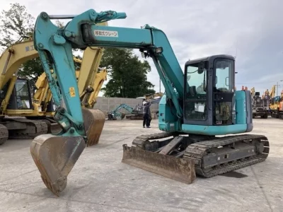 KOBELCO SK75UR-5