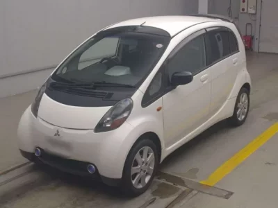 Mitsubishi I