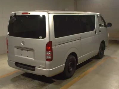 Toyota REGIUS ACE VAN