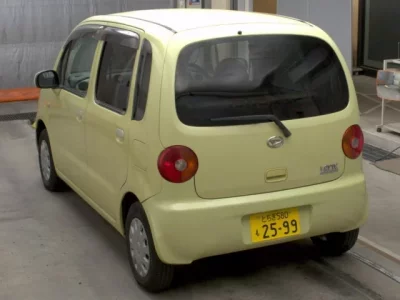 Daihatsu MOVE LATTE