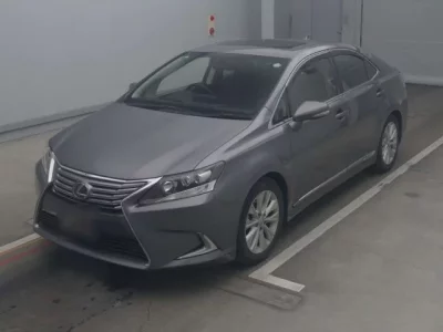 Lexus HS