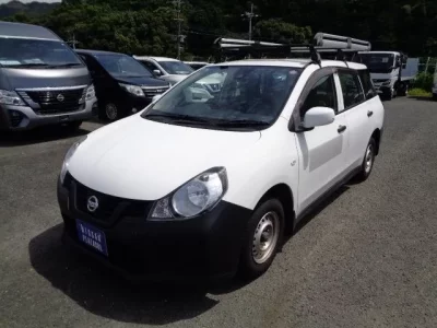 Nissan AD