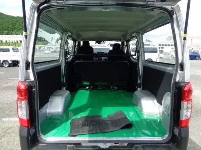 Nissan CARAVAN VAN