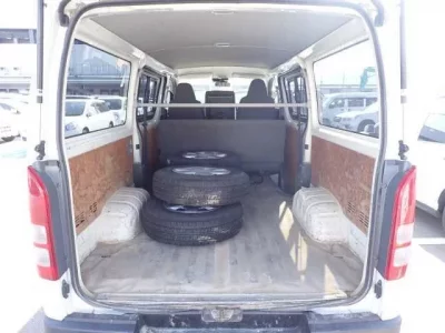 Toyota REGIUS ACE VAN