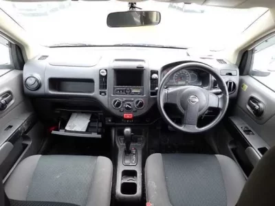 Nissan AD