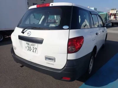Nissan AD