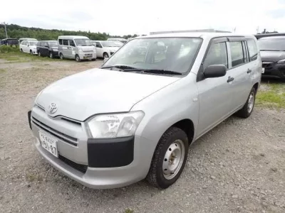 Toyota SUCCEED