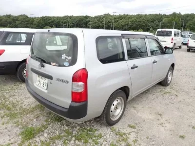 Toyota SUCCEED