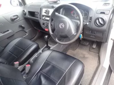 Nissan AD