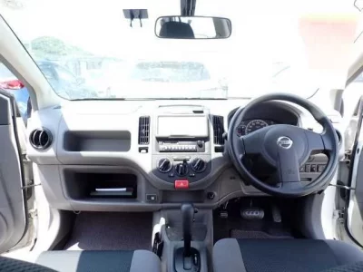Nissan AD
