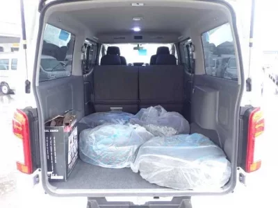 Nissan CARAVAN VAN