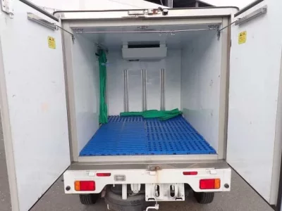 Nissan CLIPPER TRUCK