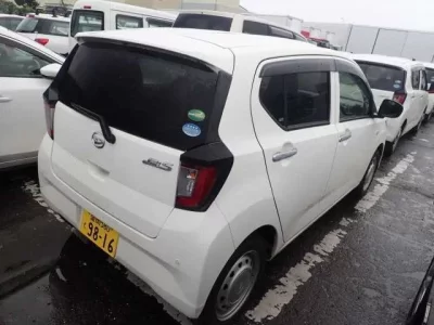 Daihatsu MIRA E S