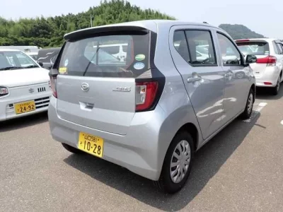 Daihatsu MIRA E S