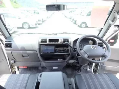 Mazda BONGO VAN