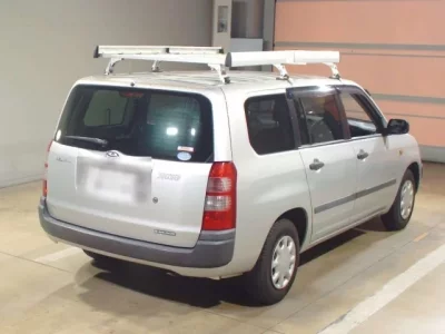Toyota SUCCEED